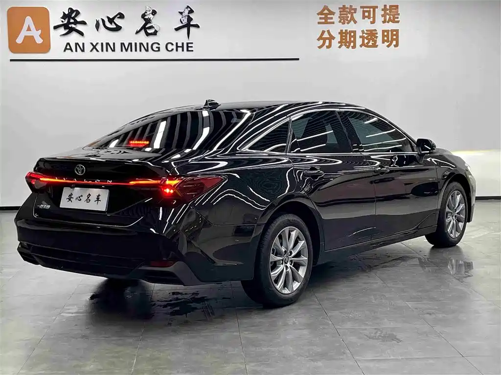 Toyota Avalon 2023 2.0L Aspiration Edition фото 3