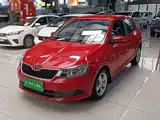 صورة 1 - Škoda Fabia