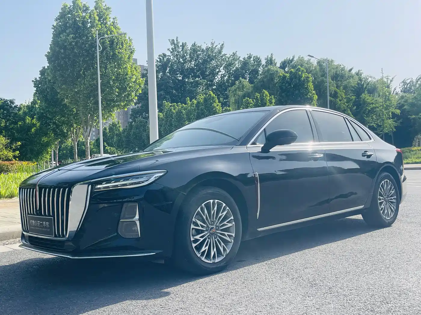 Hongqi H5 2024 1.5T DCT Smart Connect Flag Rhythm Edition