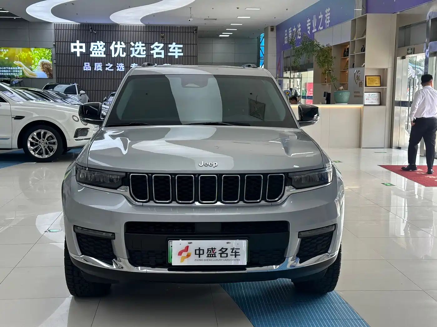 Jeep Grand Cherokee, миниатюра 2