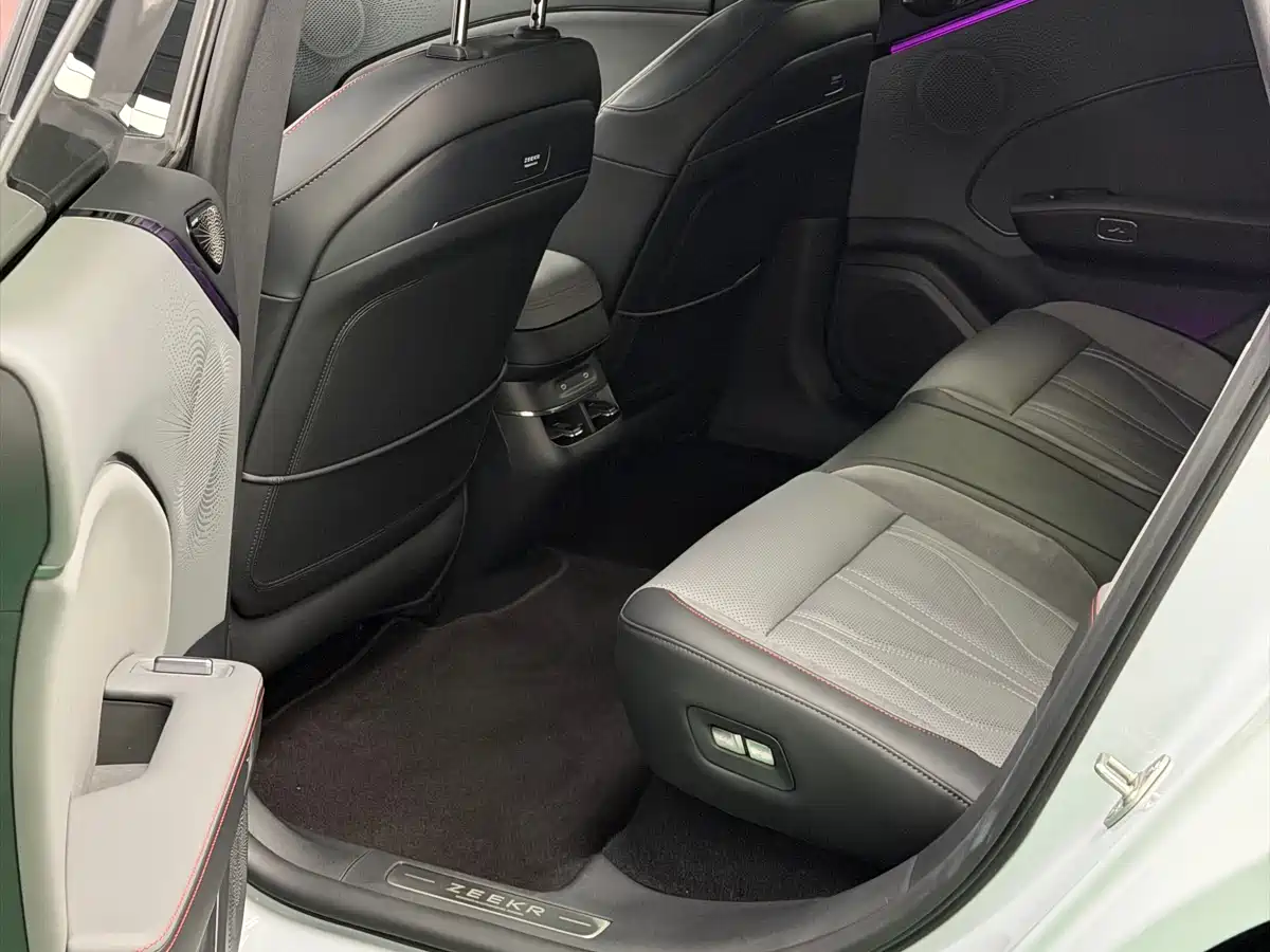 Zeekr 007GT 2025 AWD Smart Drive 75kWh фото 15