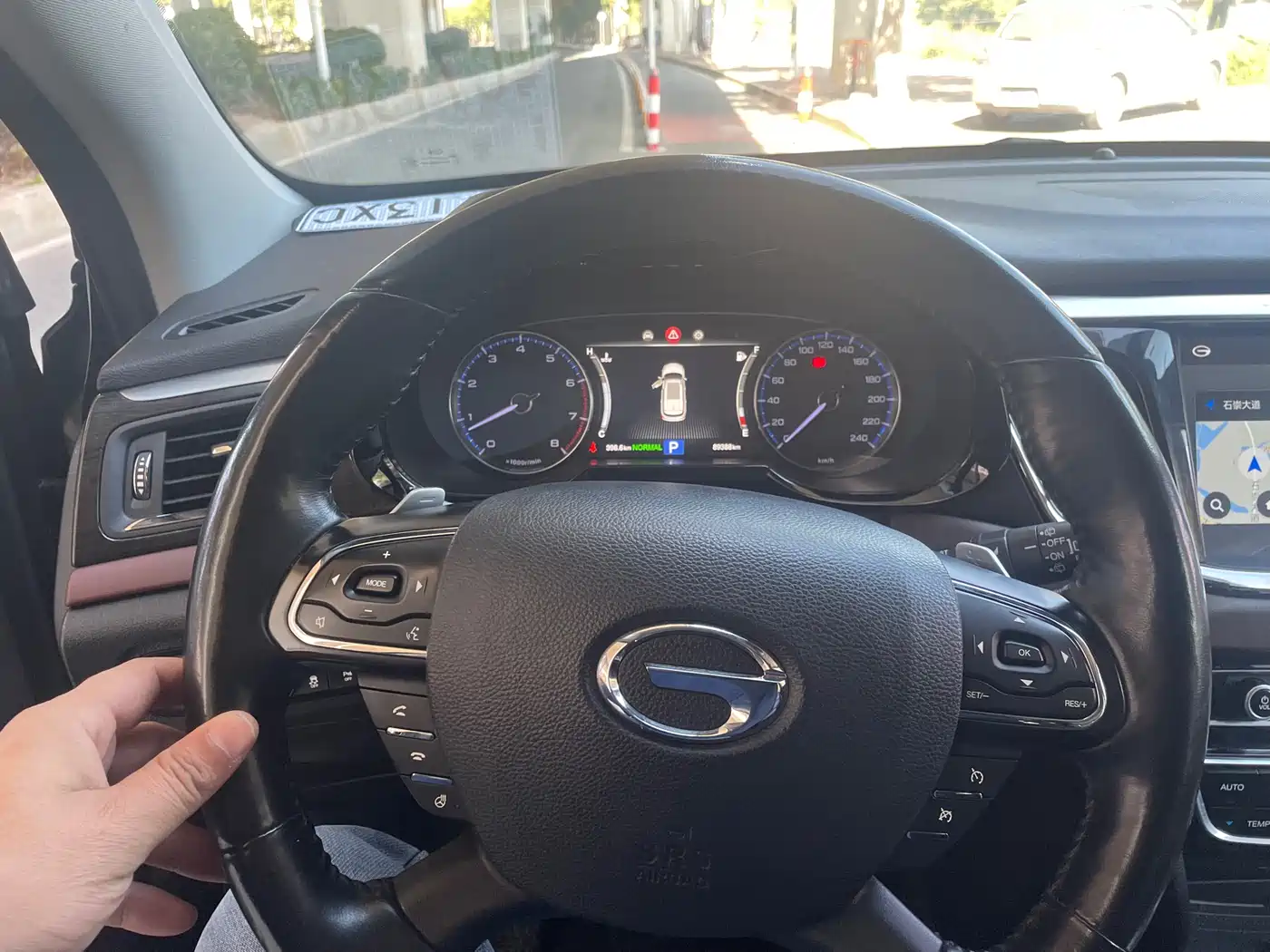 GAC Trumpchi Trumpchi GS8 2017 320T 2WD Luxury Smart Connect (7-seater) фото 6