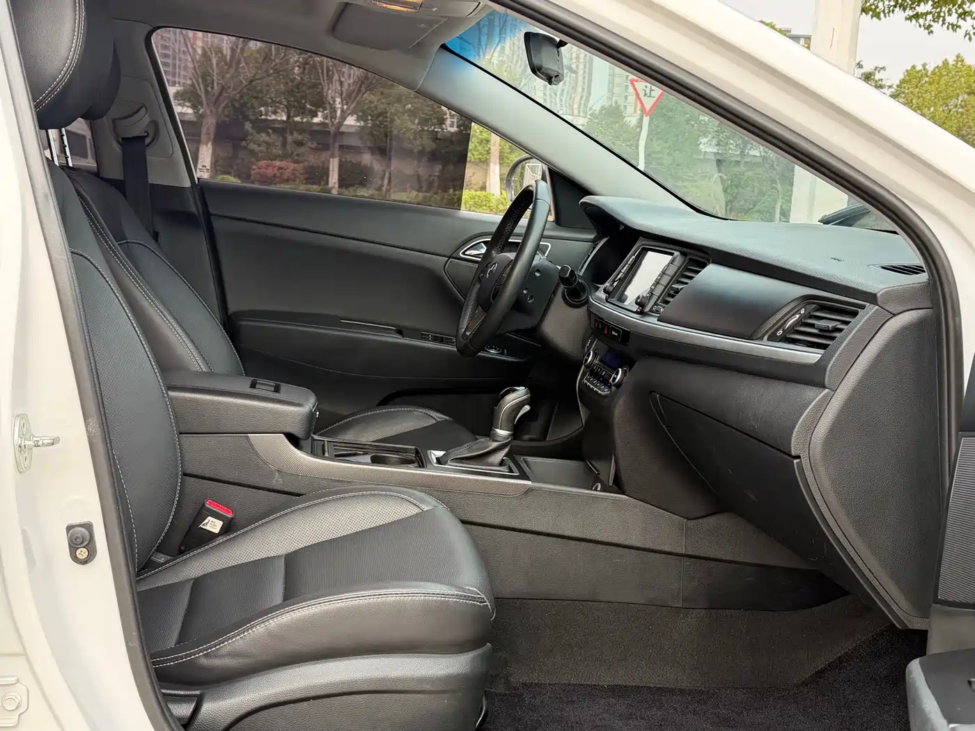 HYUNDAI NAME PICTURE