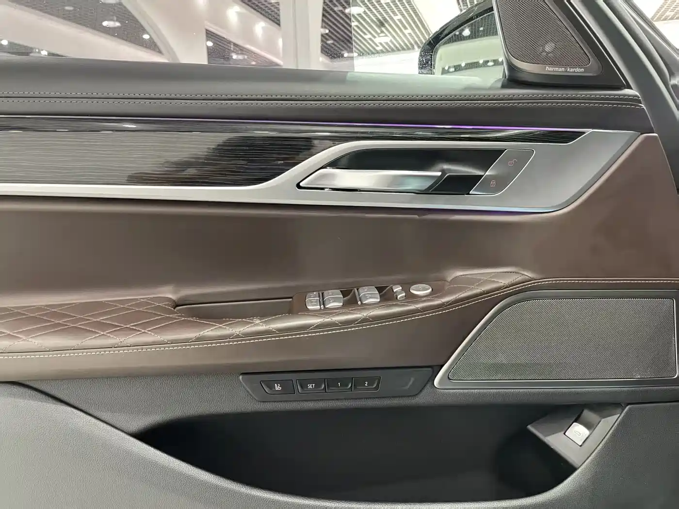 BMW 7 Series 2019 740Li Leading M Sport Package фото 7