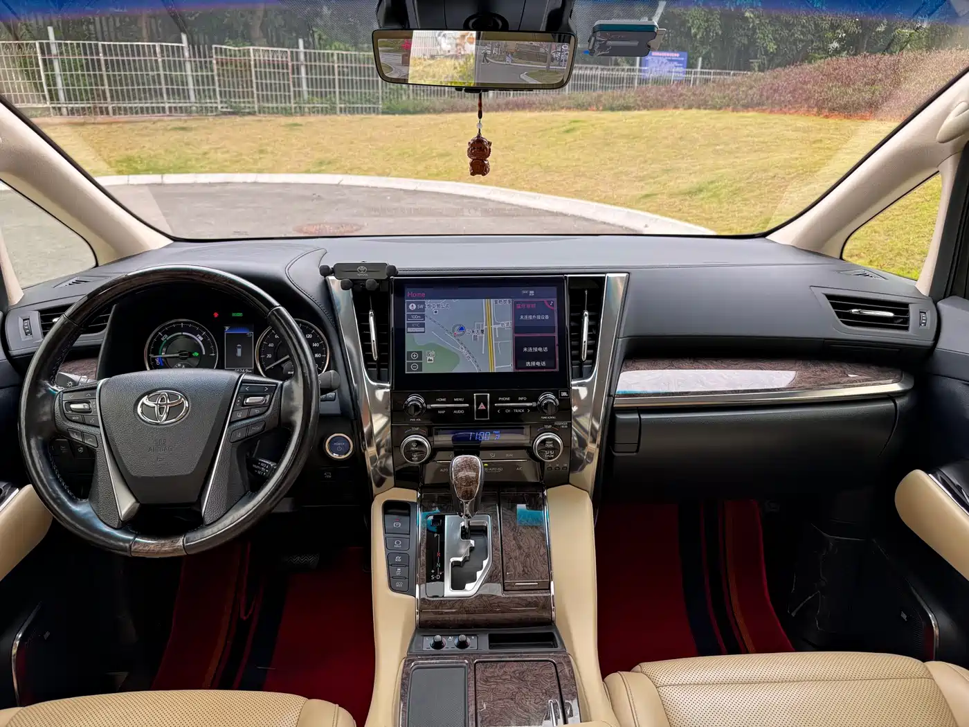 Toyota Alphard 2021 Hybrid 2.5L Premium фото 8