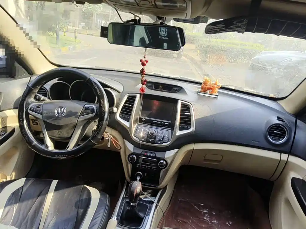 Changan Eado 2015 2015 1.6L Manual Luxury China V