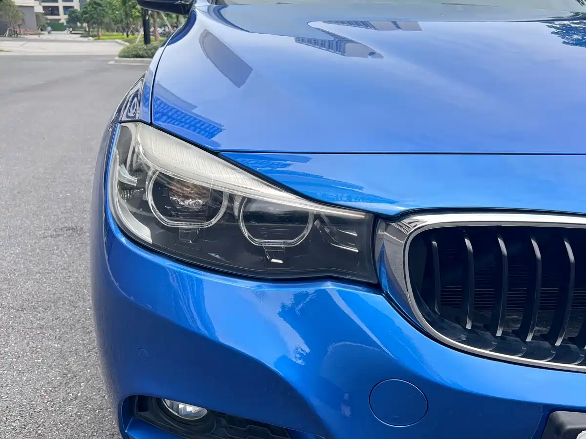 BMW 3 Series GT 2019 320i M Sport Model фото 8