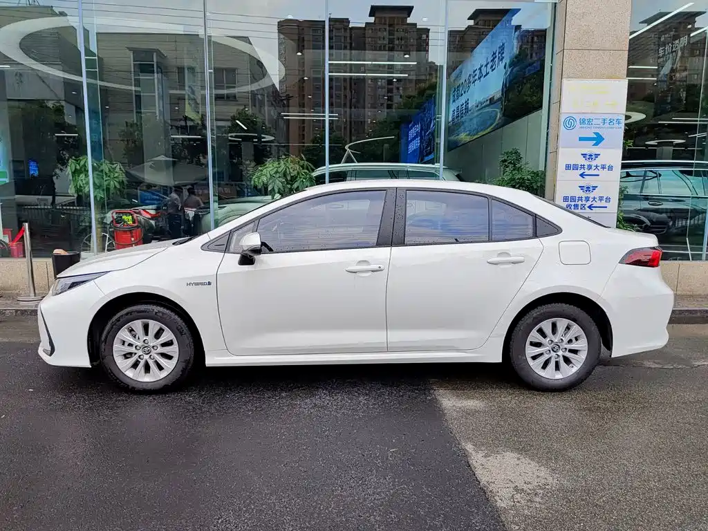 Toyota Corolla 2023 2022 Hybrid 1.8L E-CVT Pioneer Edition