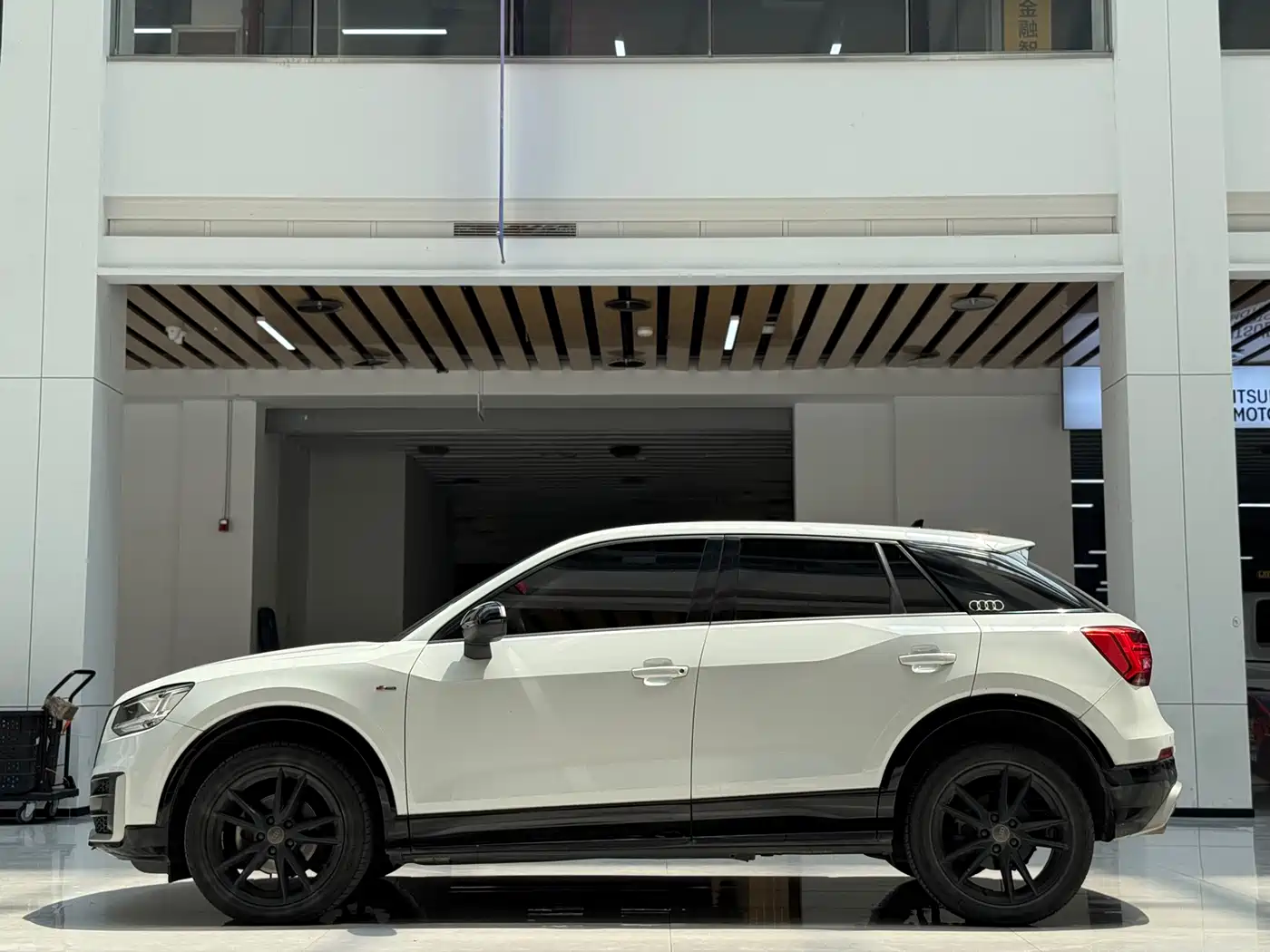 Audi Q2L 2020 35 TFSI Progressive Dynamic Model фото 8