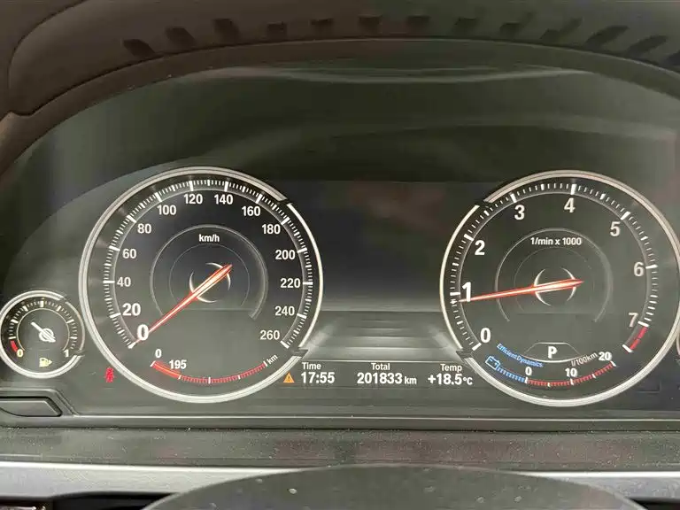 BMW 7 Series 2013 Model 730Li Leading фото 21