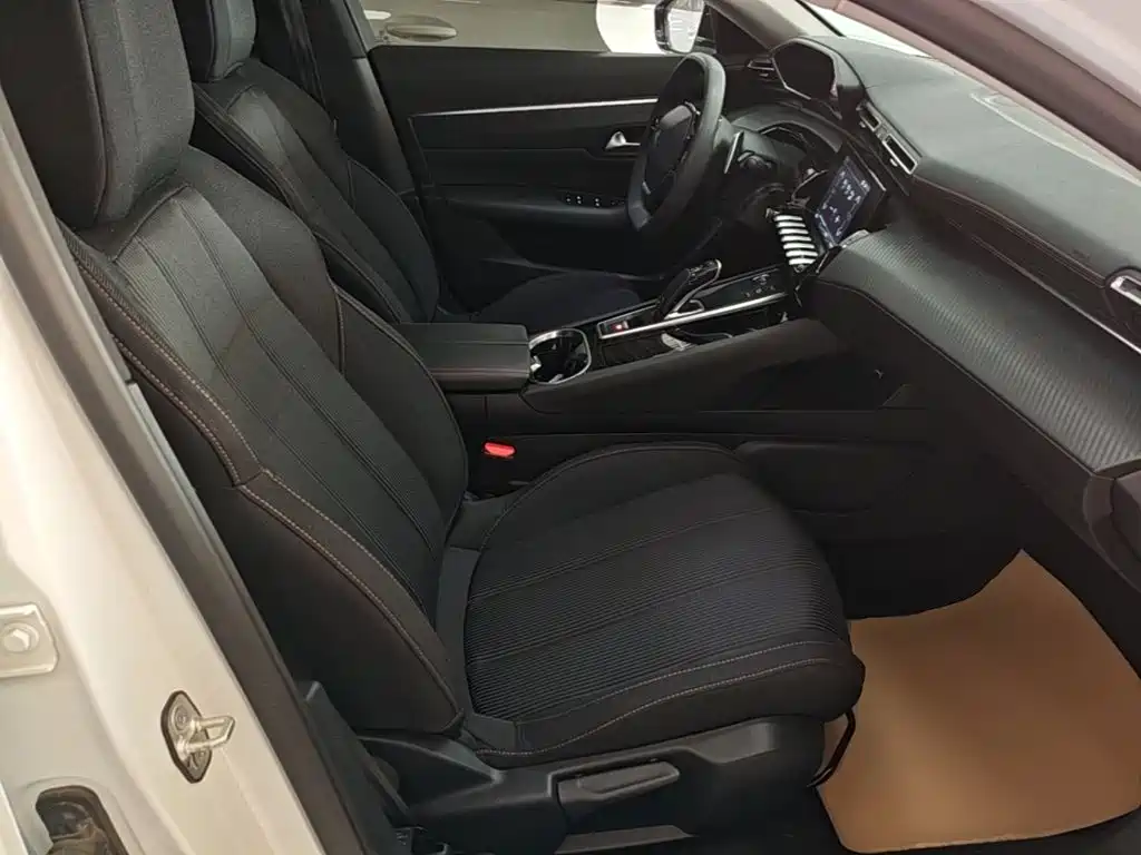 Photo 25 - Peugeot 508