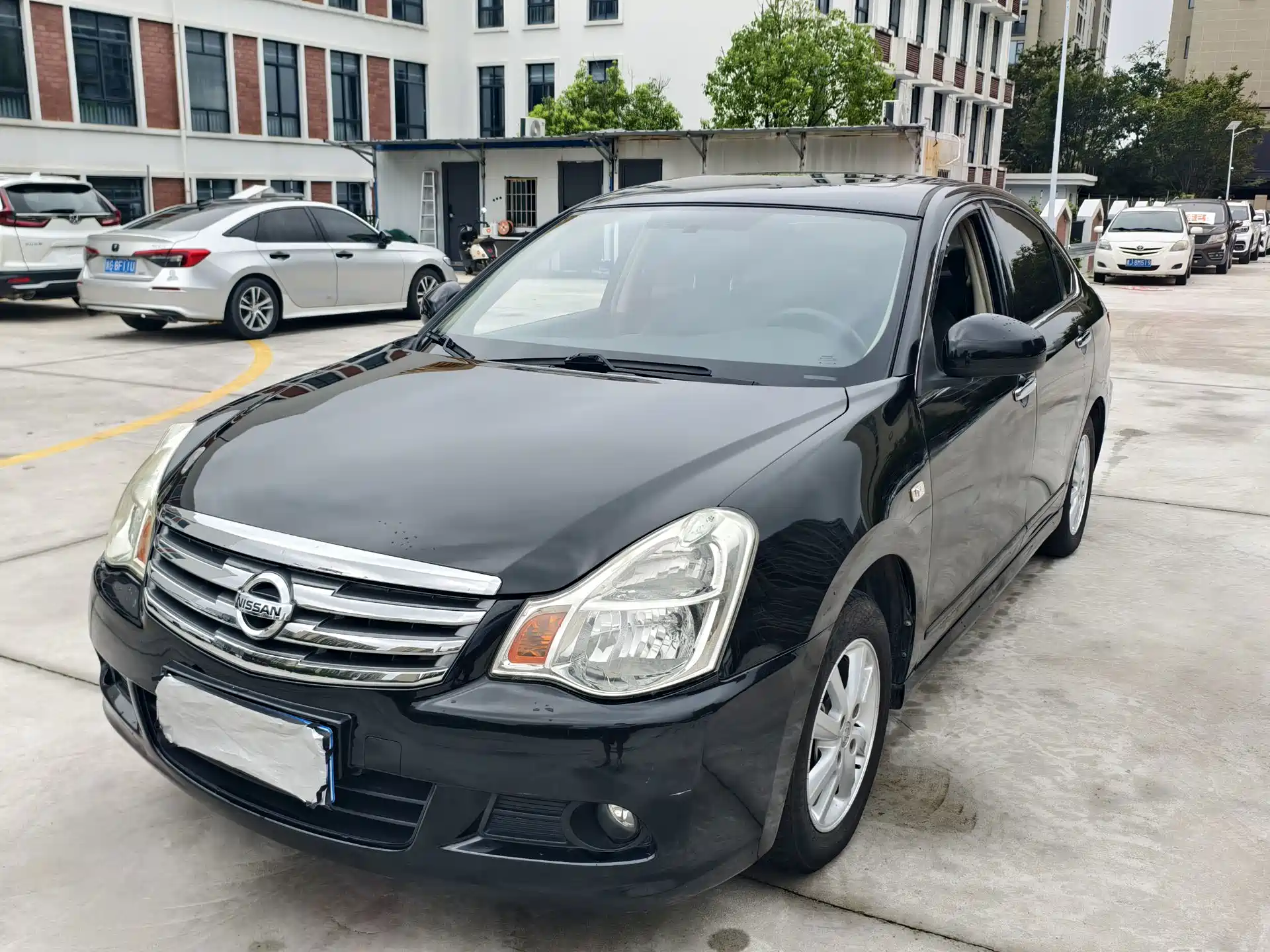 Фото 1 - Nissan Sylphy