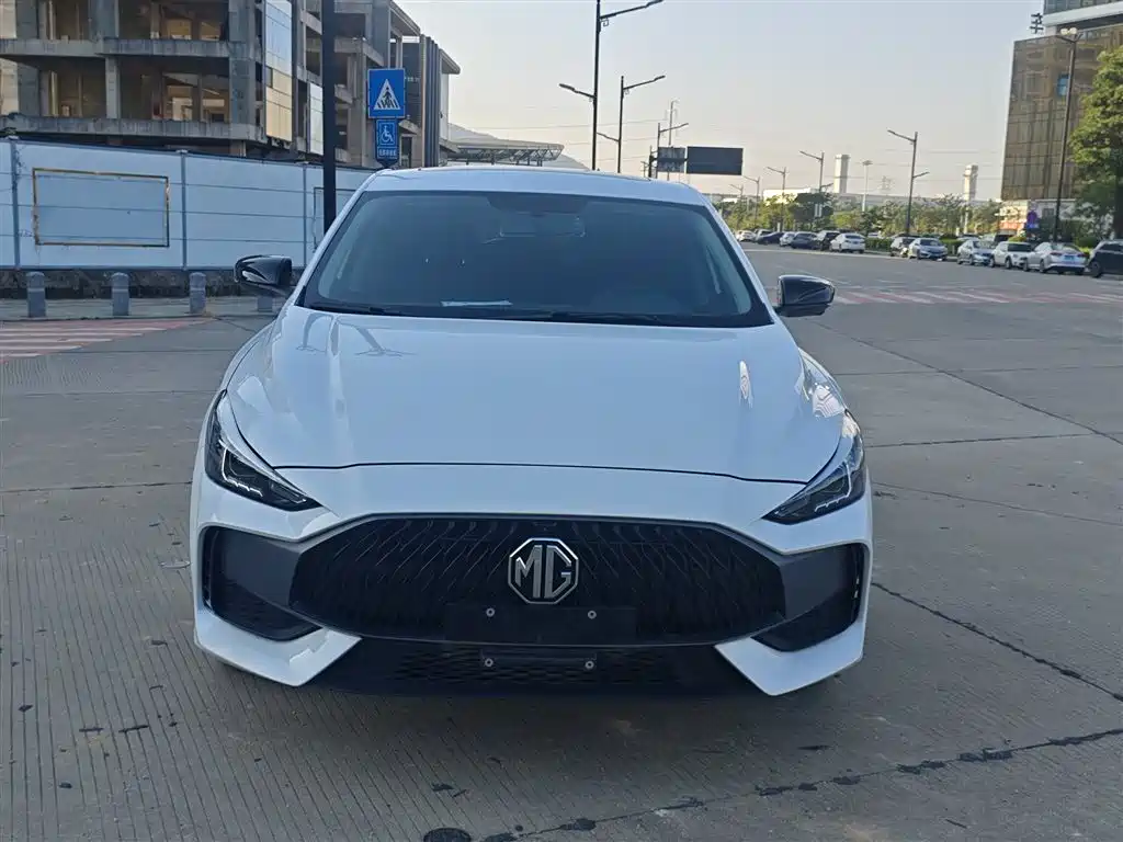 Фото 2 - MG MG5