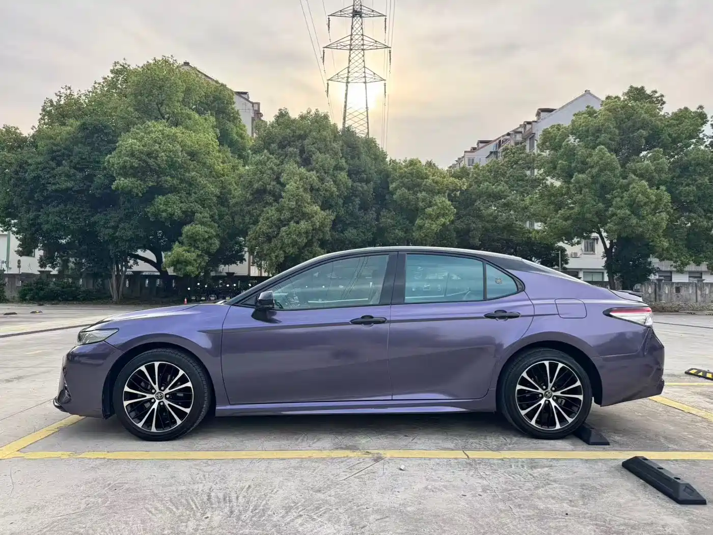 Toyota Camry 2018 2.5S Trend Edition фото 4