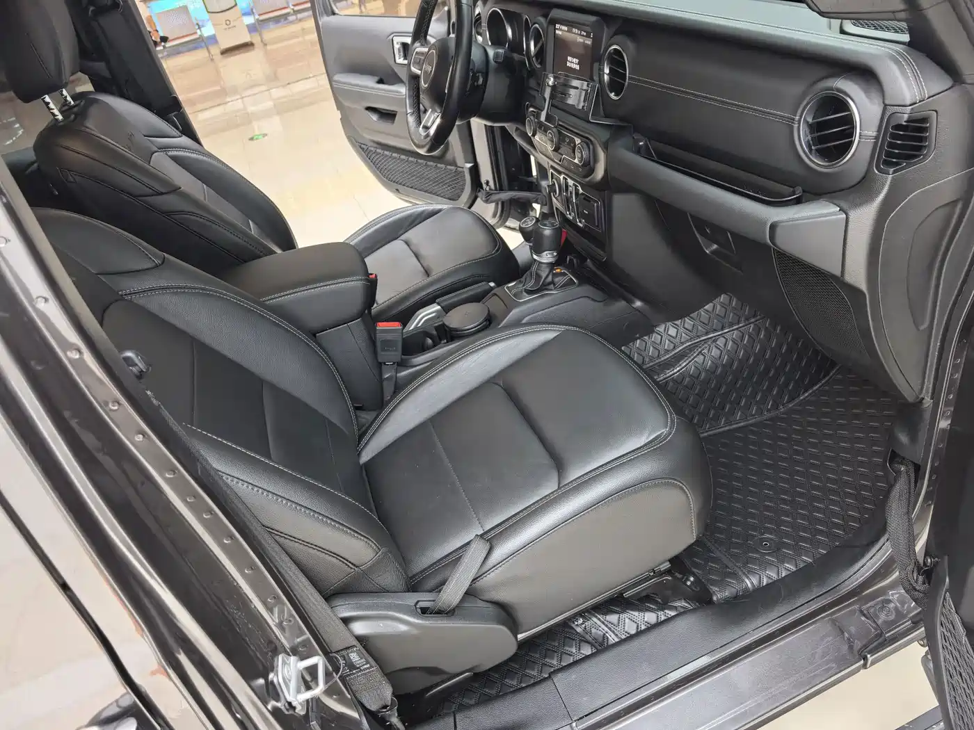 Jeep Wrangler 4xe 2021 2021 4-Door 2.0T 4xe Sahara