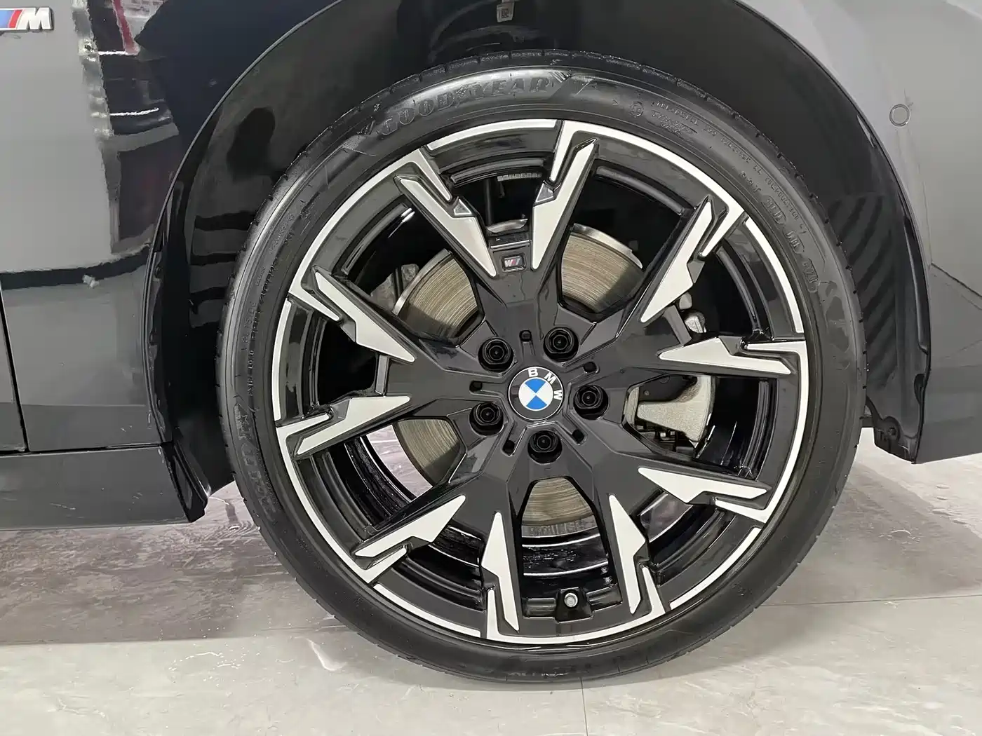 BMW 2 Series 2025 225L M Sport Moonlight Package фото 17