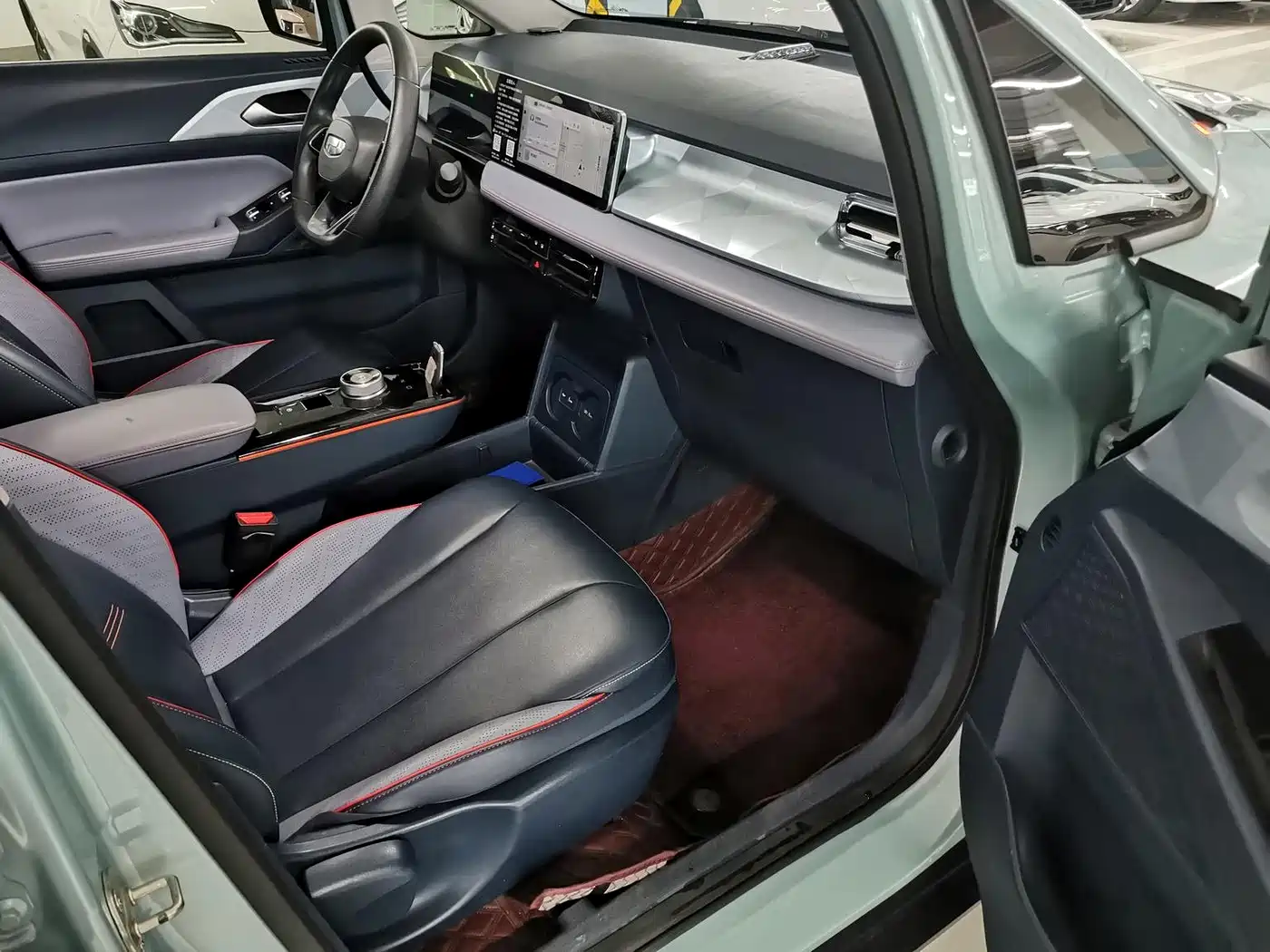 Geely Geometry E Firefly 2022 2023 401KM Thunderbolt Tiger 5-Seater