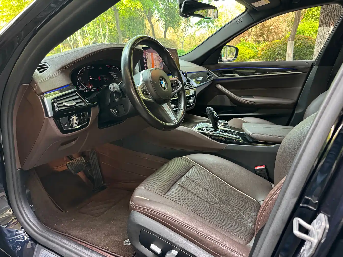BMW 5 Series 2022 525Li M Sport Package фото 4