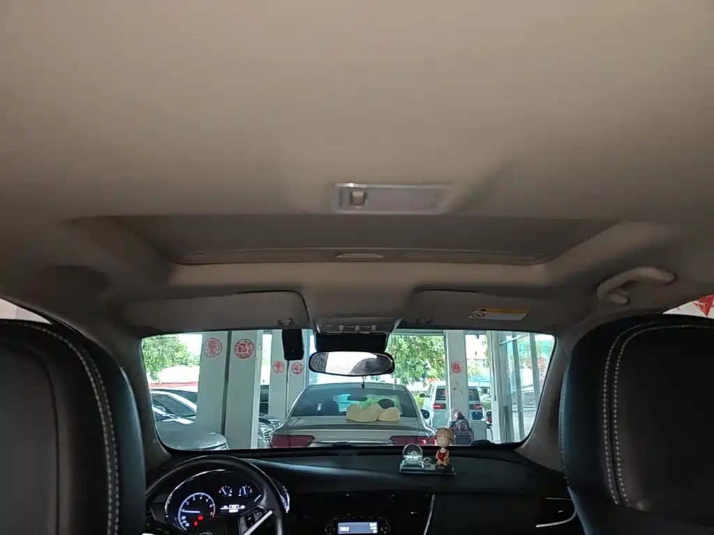 Фото 18 - Buick Encore