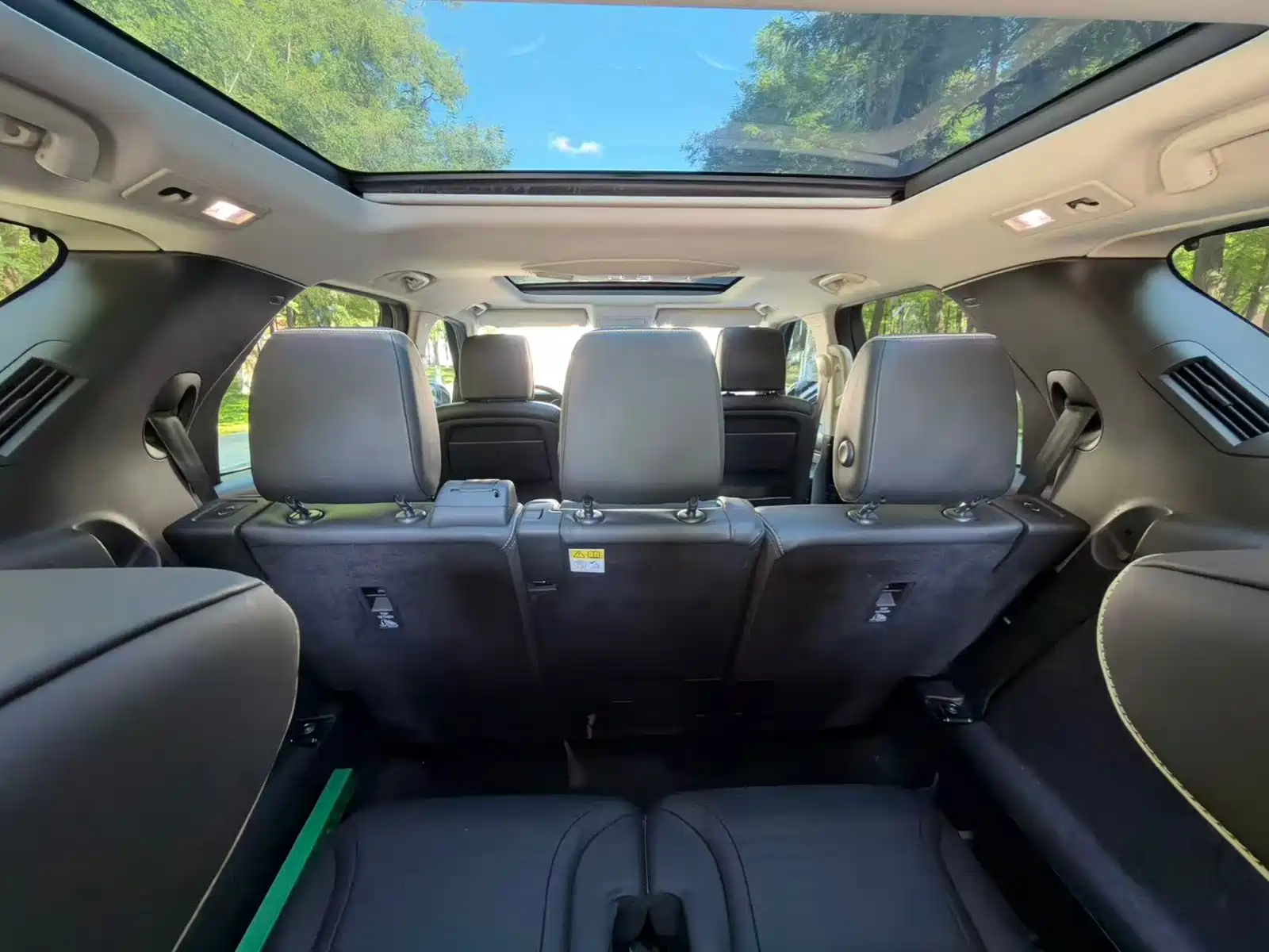 صورة 24 - Land Rover Discovery