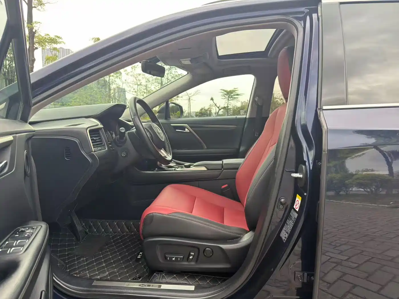 LEXUS RX