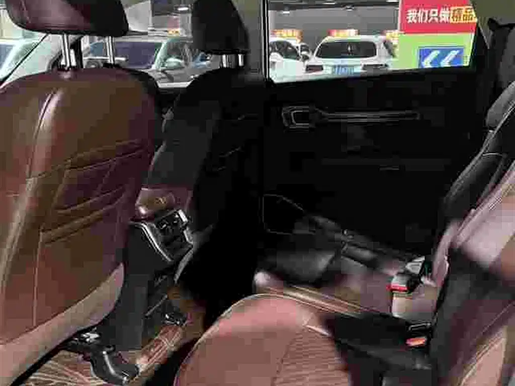 Geely Okavango 2022 2022 1.8TD DCT Luxury 7-Seater