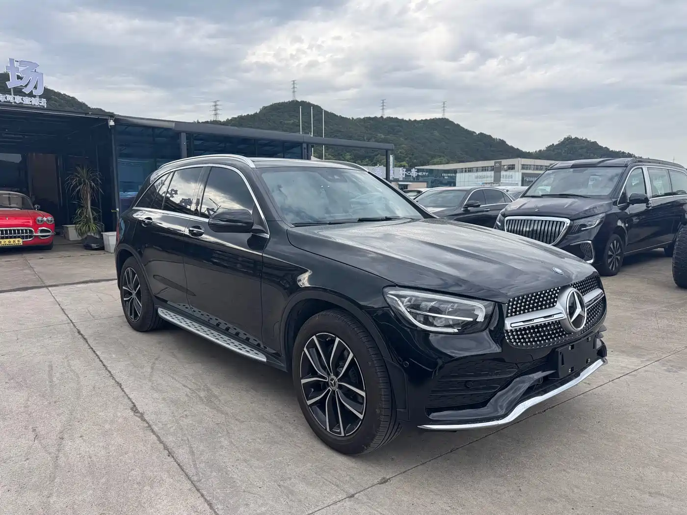 Mercedes-Benz GLC 2022 Model GLC 300 L 4MATIC Dynamic Edition фото 3