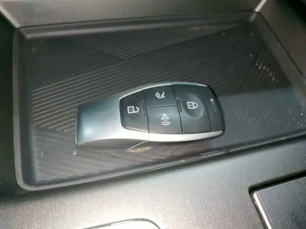 BAIC ORV Beijing Off-Road BJ30 2025 2026 Traveller 1.5T Hybrid Standard Edition