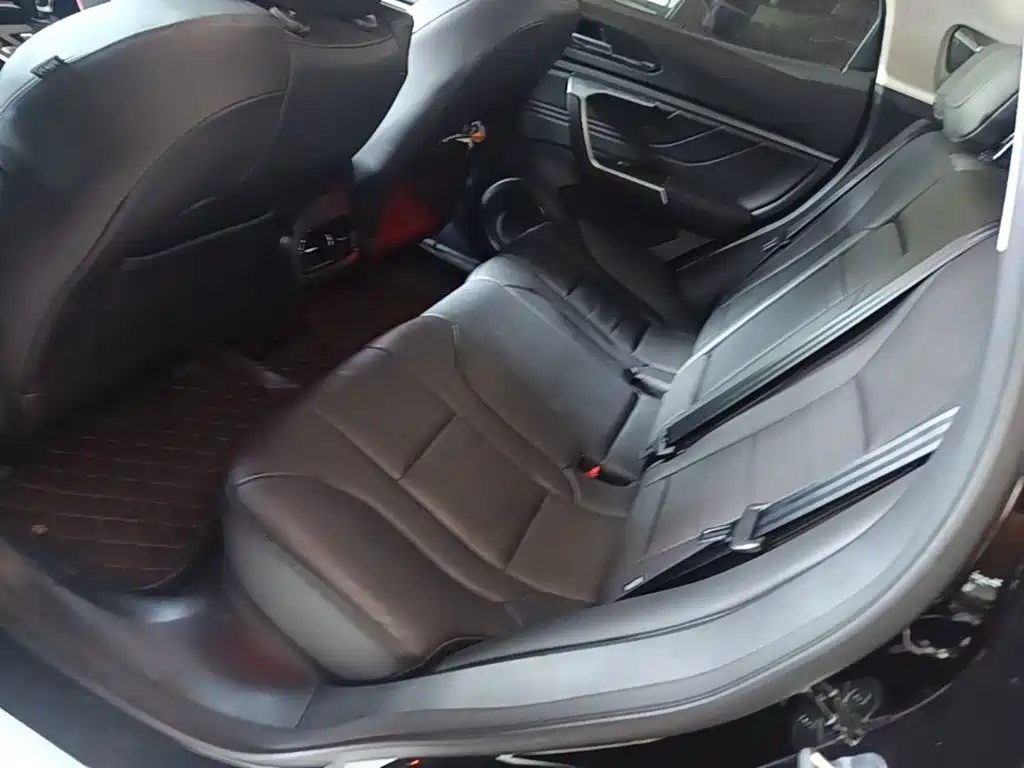 WEY VV5 2019 2019 Upgrade 2.0T 2WD Flagship China V