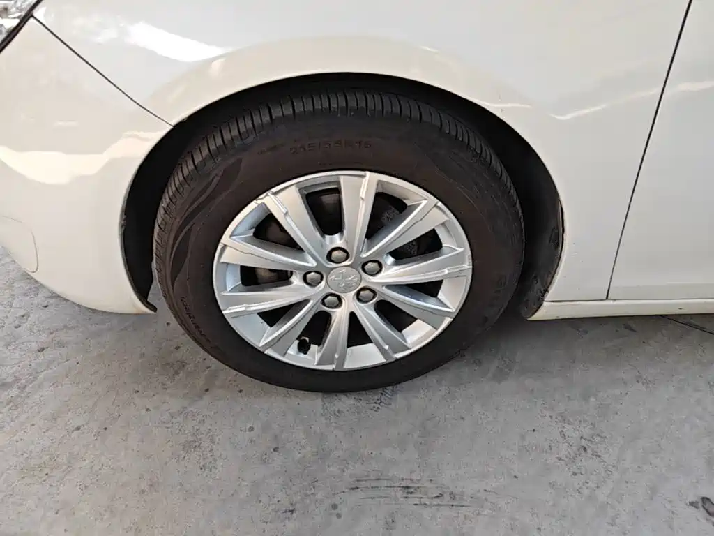 Peugeot 308S 2015 2015 1.2T Auto Dynamic Edition