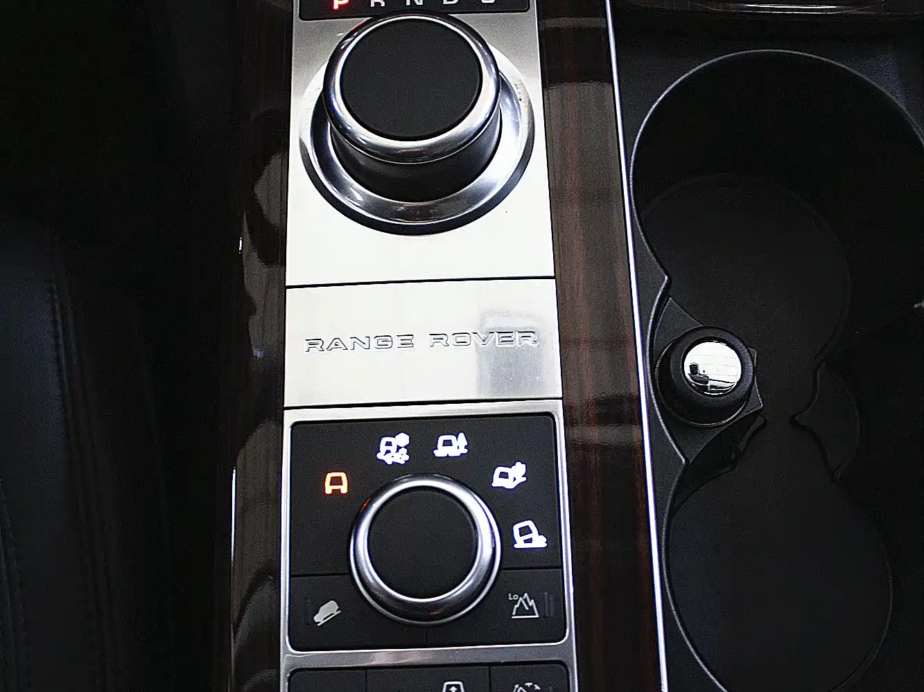 Land Rover Range Rover 2016 3.0 SC V6 Vogue фото 9