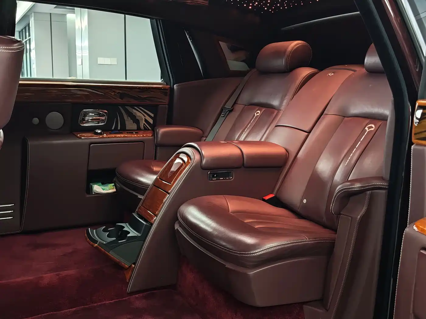 Фото 18 - Rolls-Royce Phantom