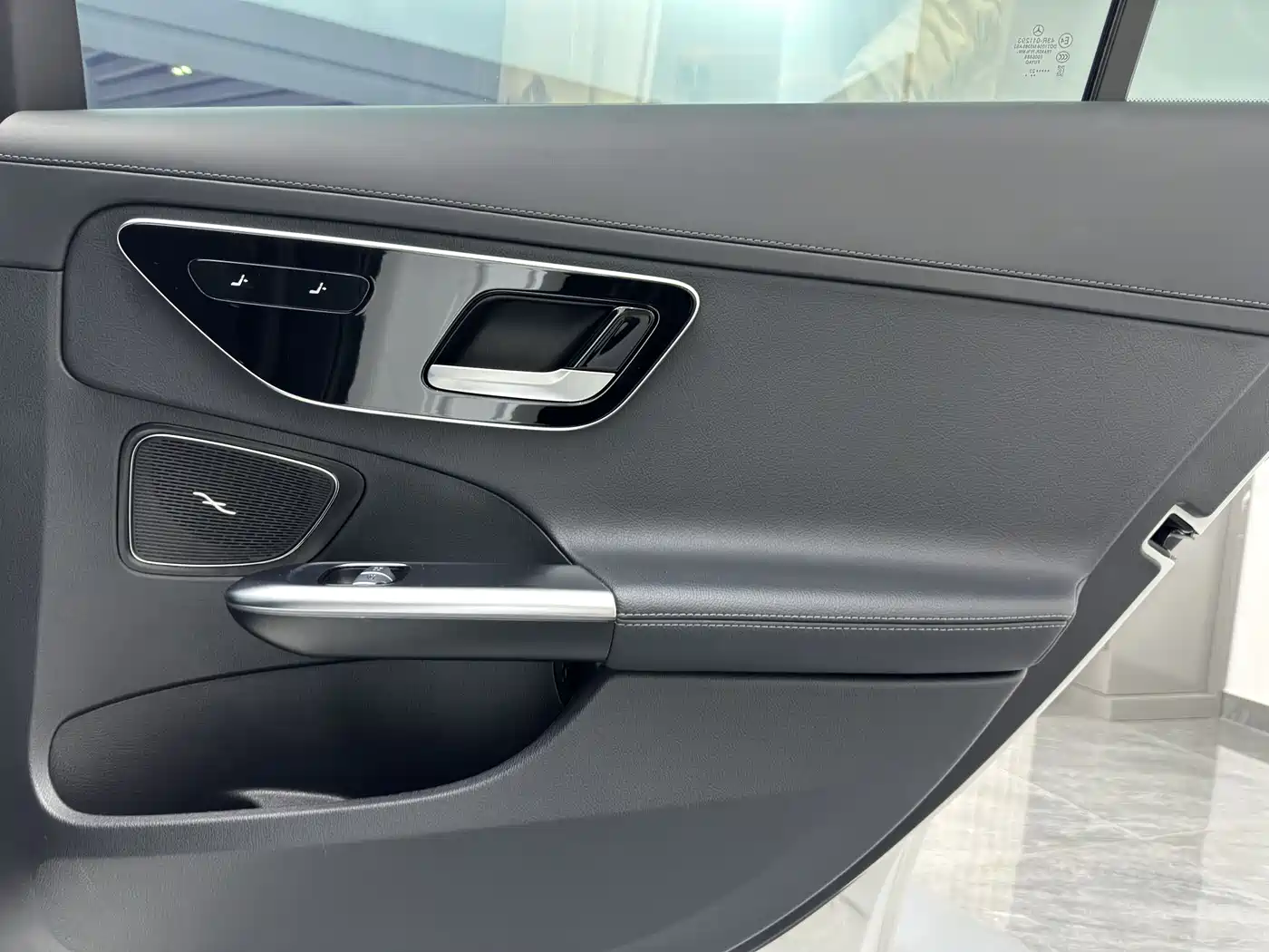 Mercedes-Benz C-Class 2024 Facelift III C 260 L Sport фото 24