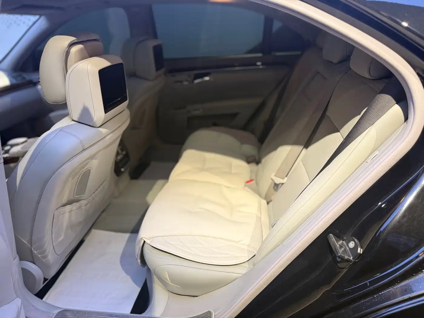 Mercedes-Benz S-Class 2010 S 350 L Luxury фото 6