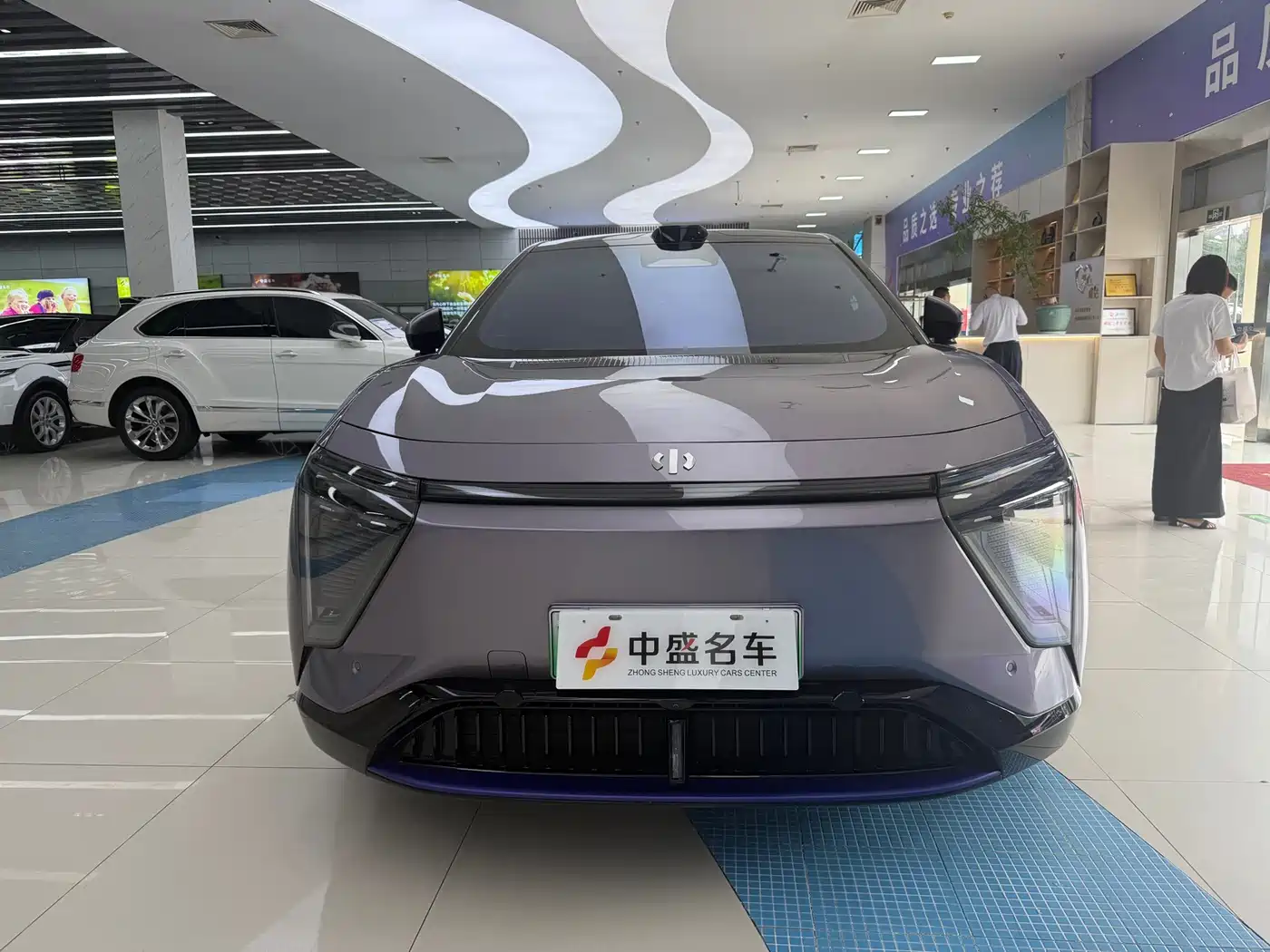 HiPhi Y 2023 2023 560km Elite Edition