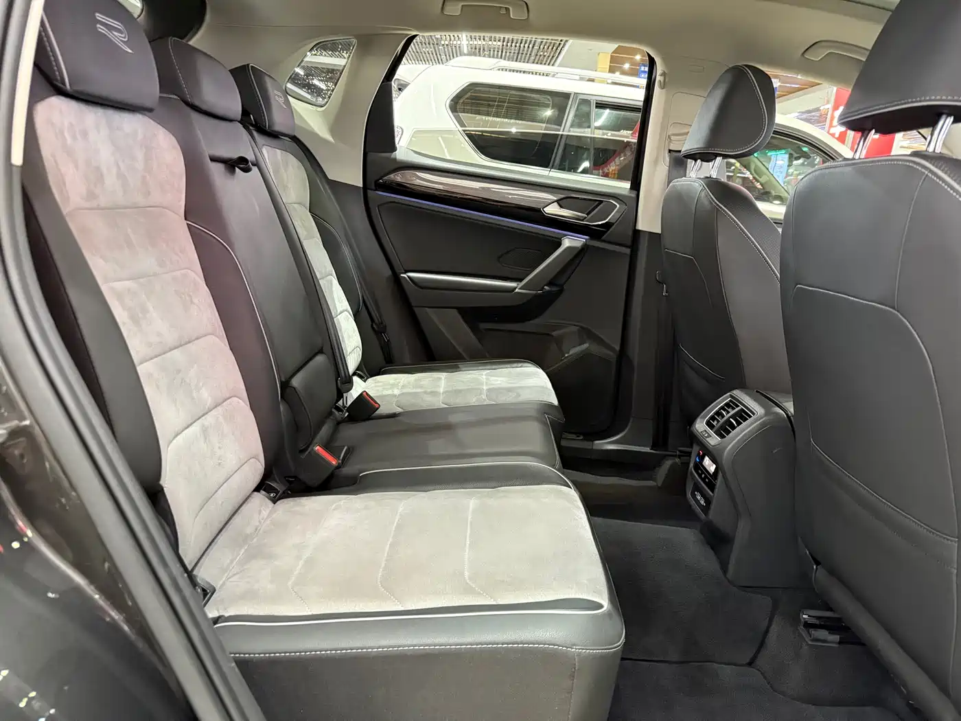 Volkswagen Tayron X 2020 330TSI 2WD Premium Smart Edition фото 21