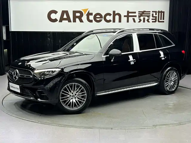 MERCEDES-BENZ GLC