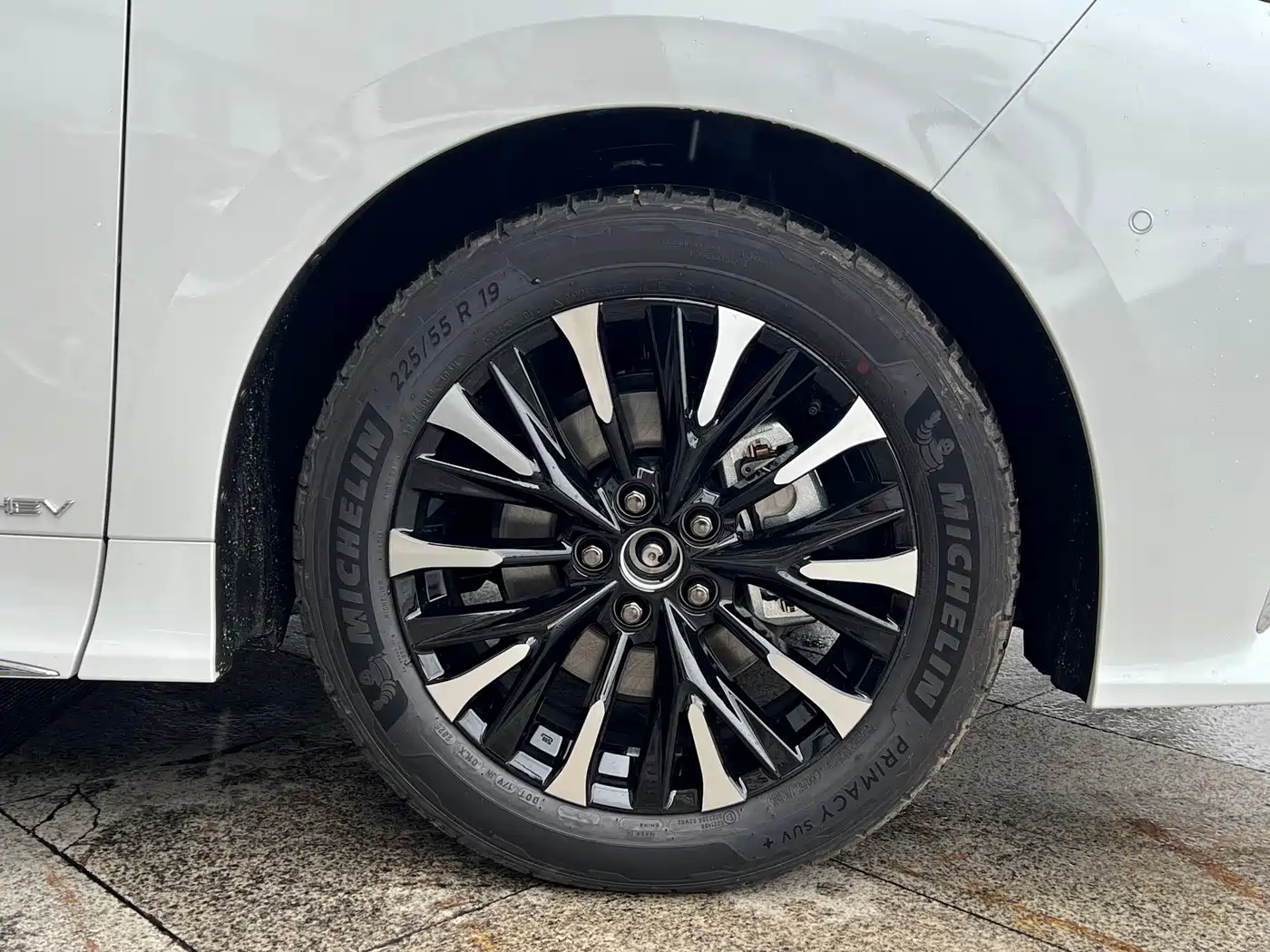 Toyota Alphard 2024 Hybrid 2.5L Prestige Edition фото 23