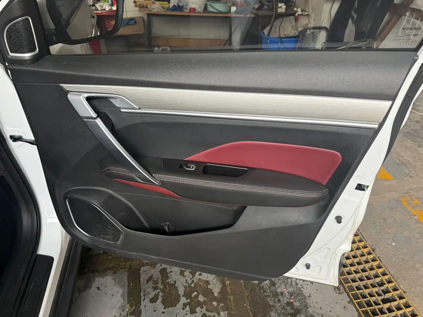 GEELY AUTOMOBILE BINYUE