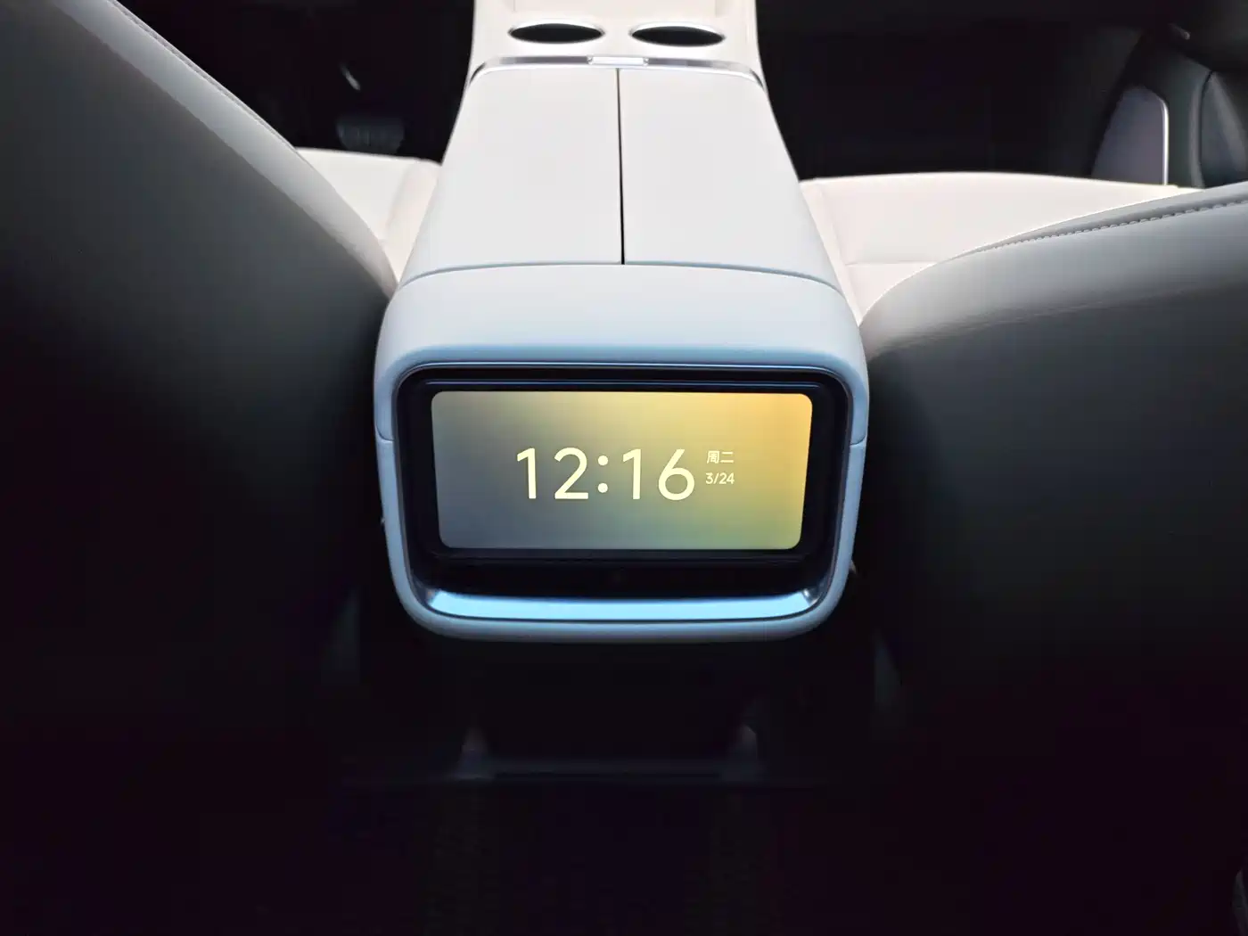 XIAOMI CAR XIAOMI YU7