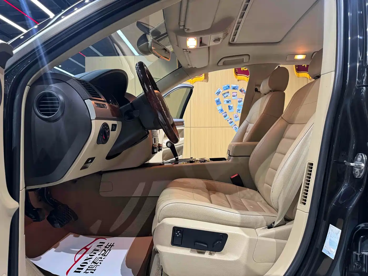 Volkswagen Touareg 2009 3.0T Diesel Luxury фото 5