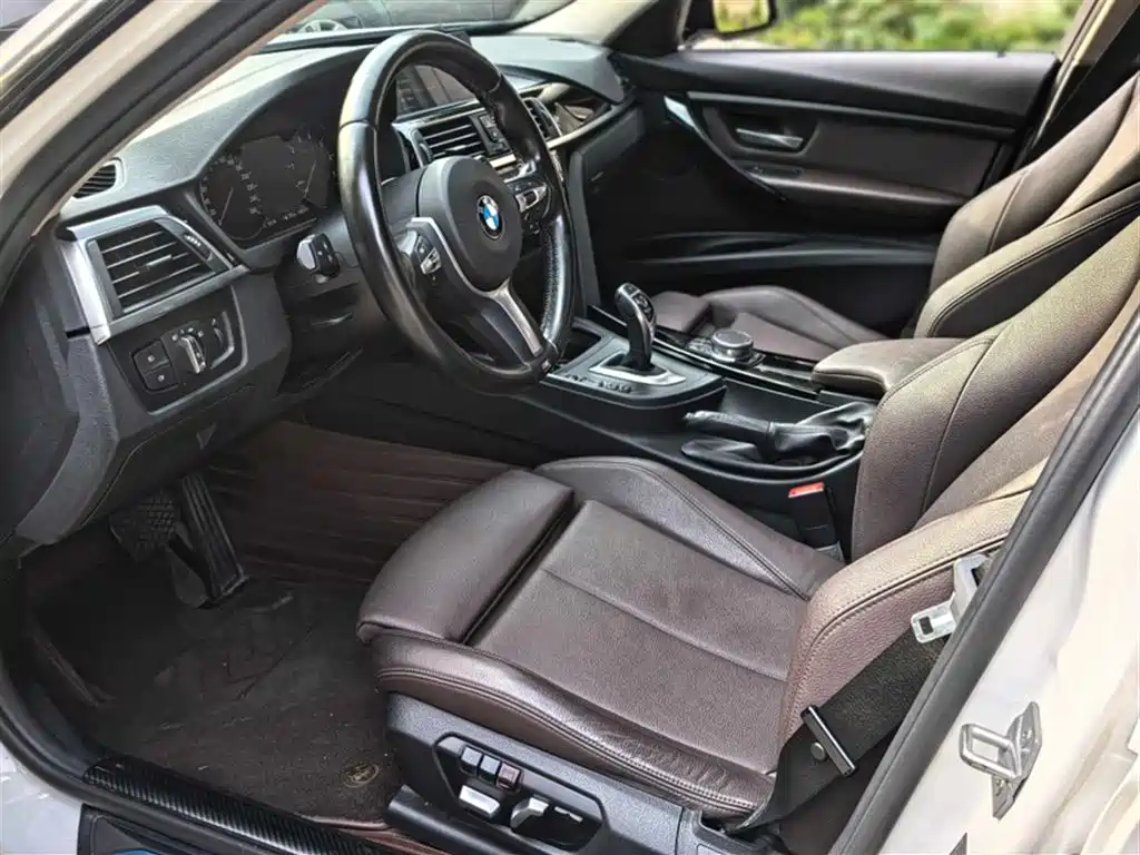 BMW 3 Series 2018 320Li Leading M Sport Package фото 18