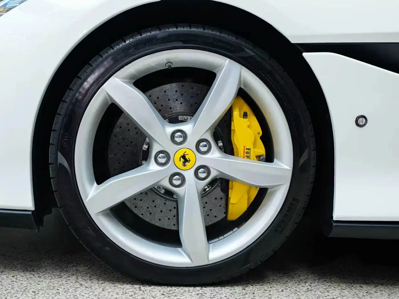Ferrari Portofino 2019 2018 Model 3.9T