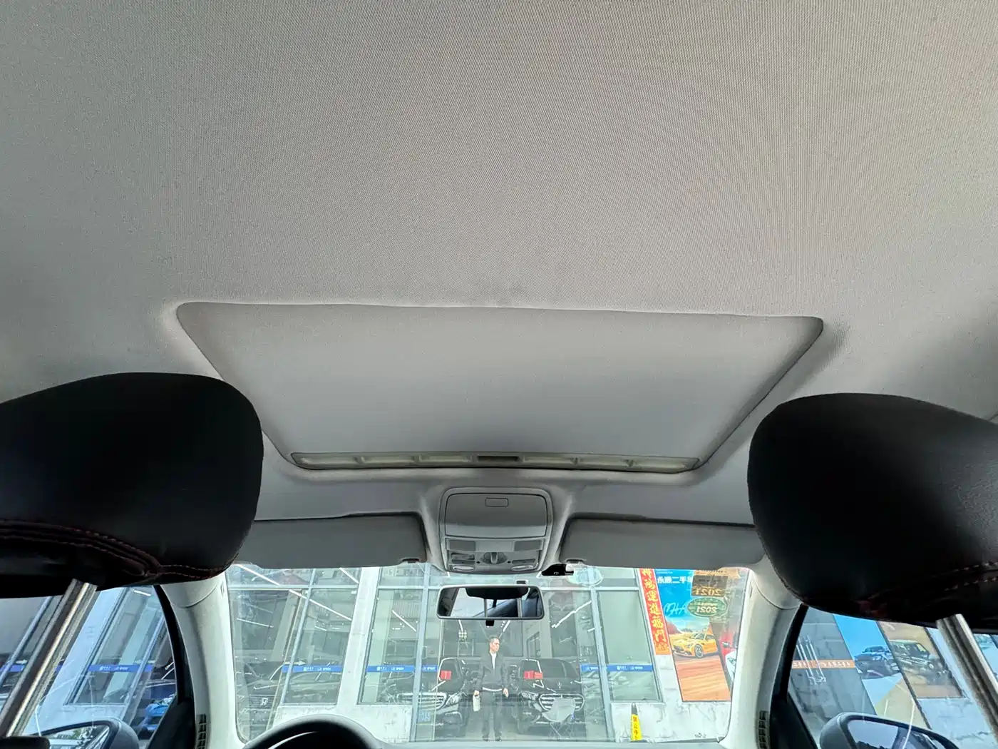 Volkswagen Golf 2012 1.6 Manual Comfort Type фото 9