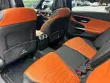 Фото 18 - Mercedes-Benz C-Class