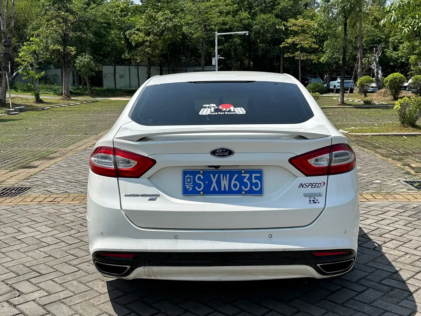 Ford Mondeo 2013 2.0L GTDi240 Luxury Sport фото 4
