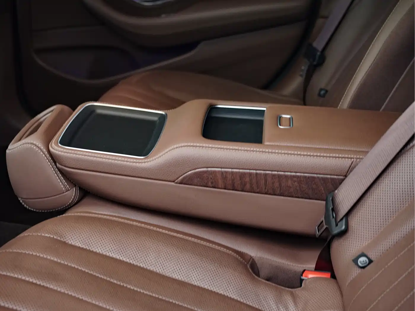 Mercedes-Benz E-Class 2021 E 300 L Premium фото 14