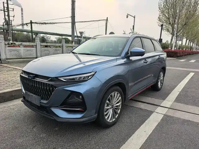 Changan Oshan Changan Oshan X7 PLUS 2022 1.5T Blue Whale Edition Auto Intelligent Premium