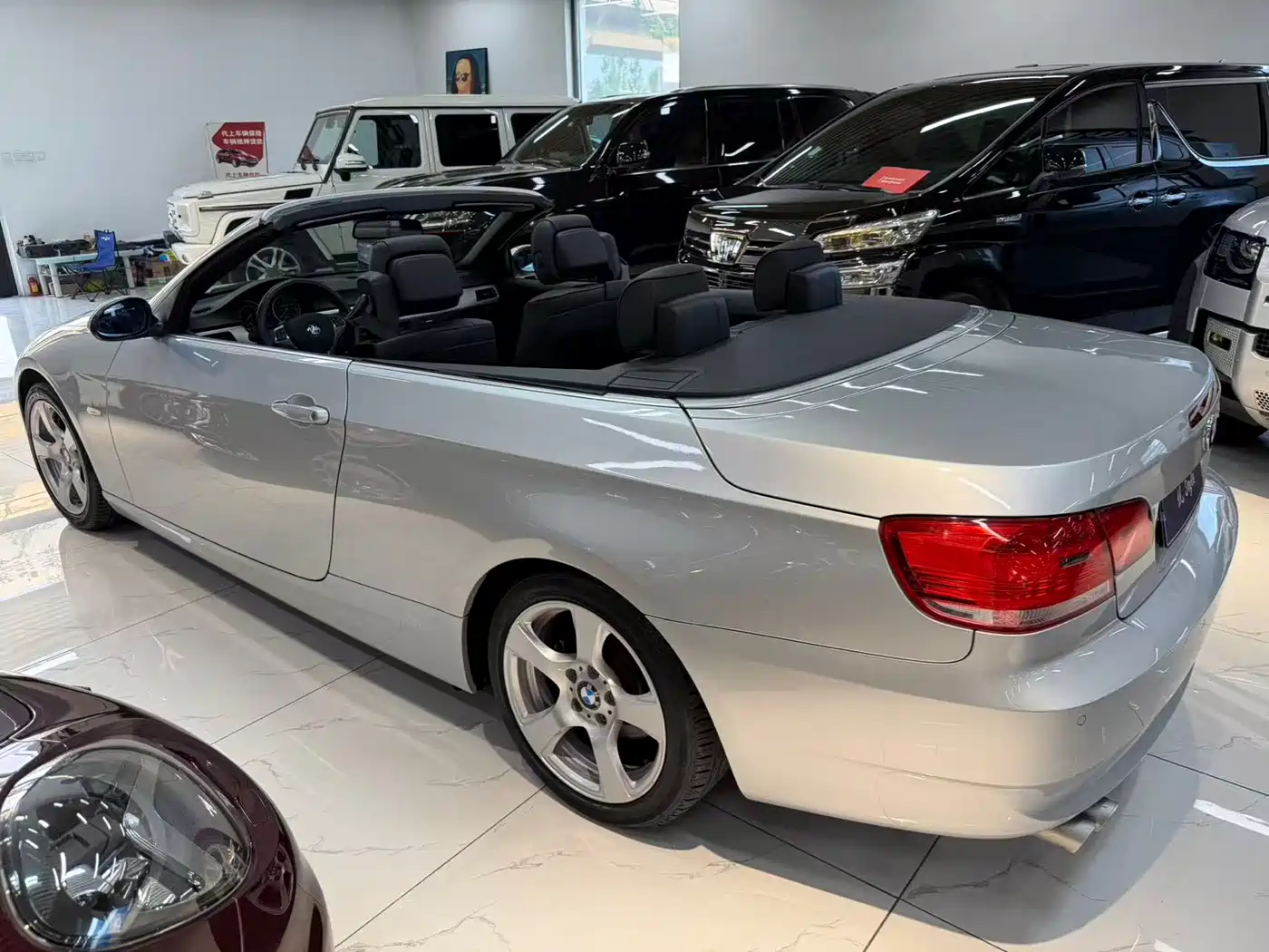 BMW 3 Series (Import) 2009 Model 325i Convertible фото 4