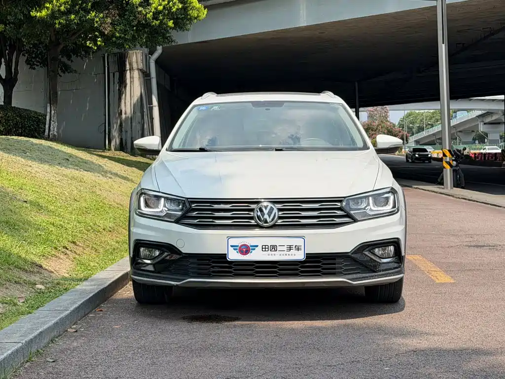 Volkswagen C-TREK 2019 2018 1.5L Automatic Comfort